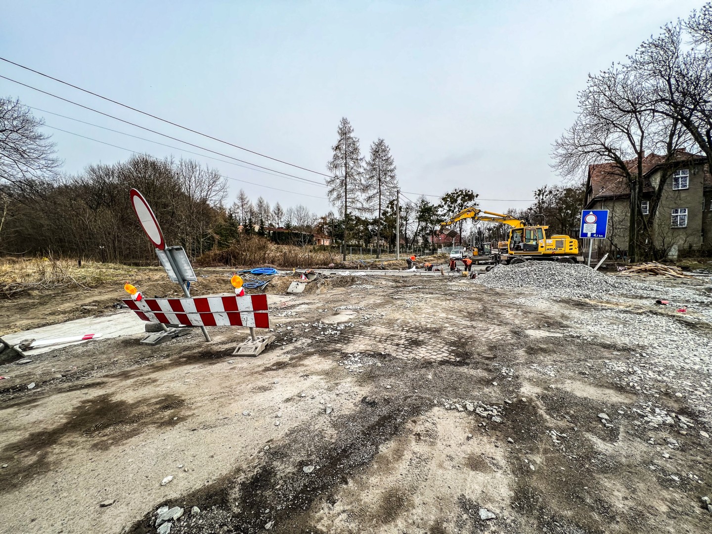 Z Dębiczem jak ze starą szafą. Sprawa przejazdu kolejowego utknęła w PKP