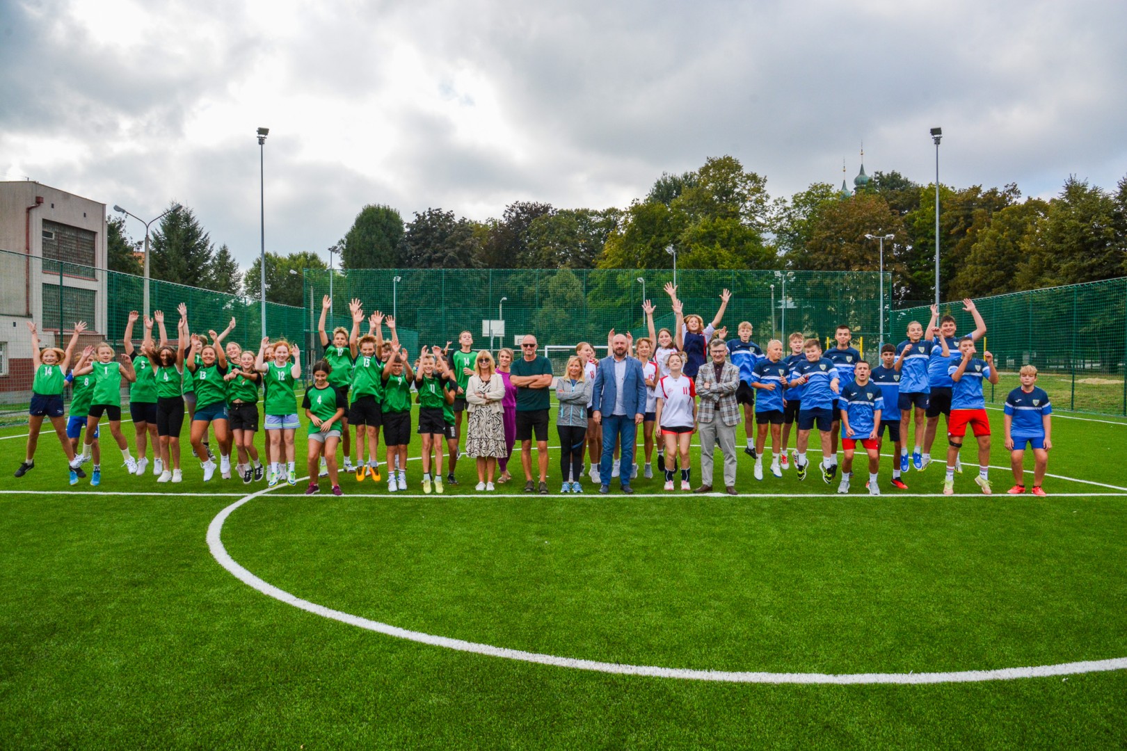 Racibórz: oficjalne otwarcie zmodernizowanego boiska przy SP 18 [FOTO i WIDEO]