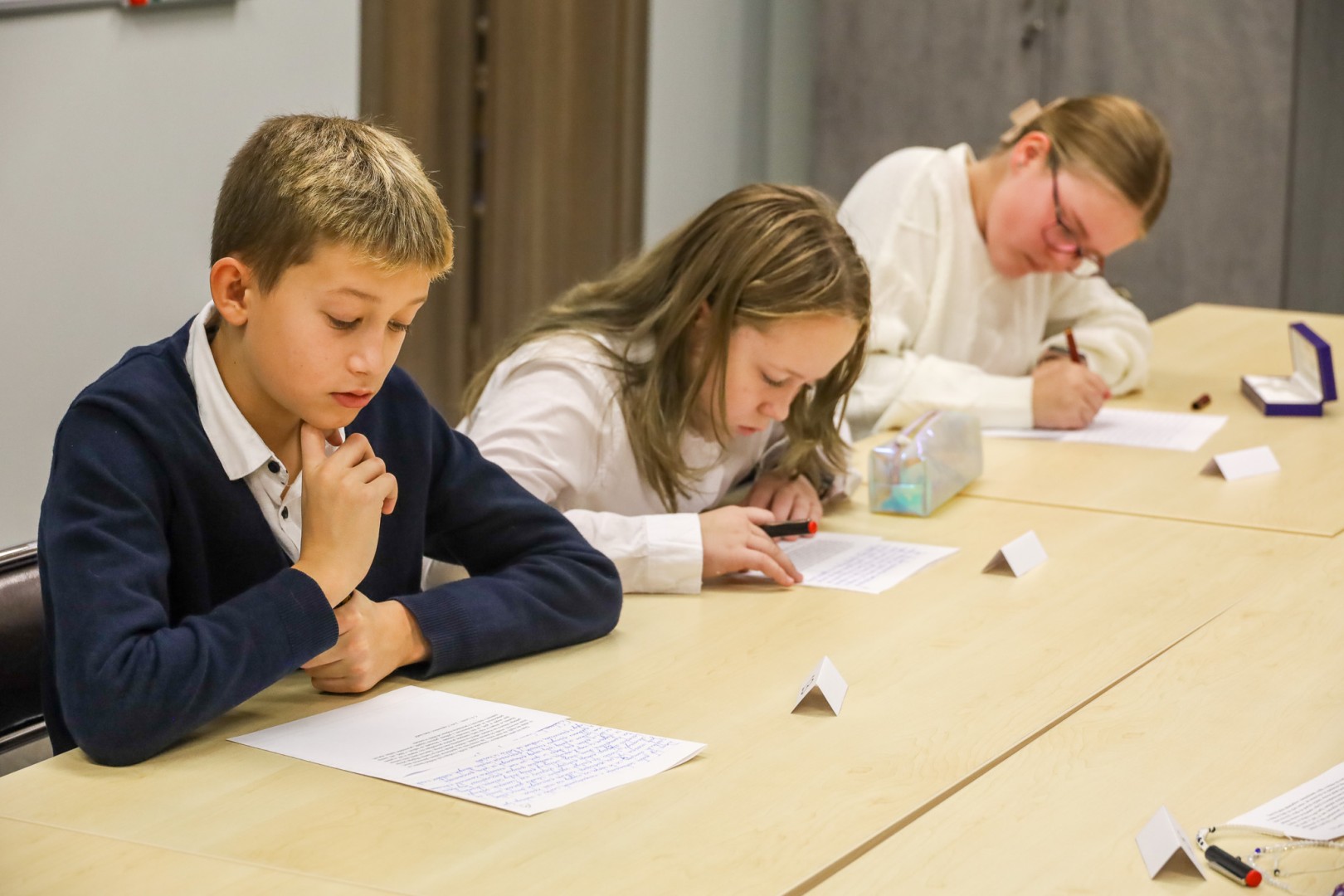 Zostań Mistrzem Kaligrafii! Biblioteka ogłasza Konkurs Pięknego Pisania