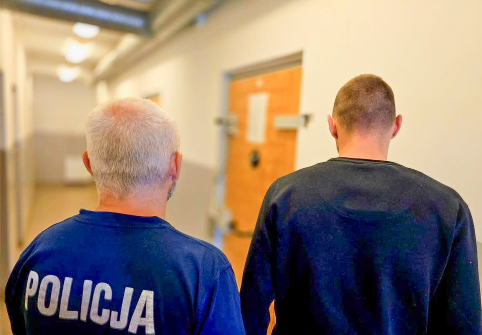 Brutalna napaść na pracownika baru w Raciborzu. Policja zatrzymała sprawców