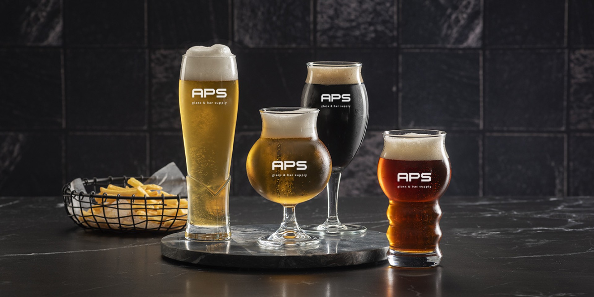 Kufel, pokal czy szklanka? Jakie szkło wybrać do piwa