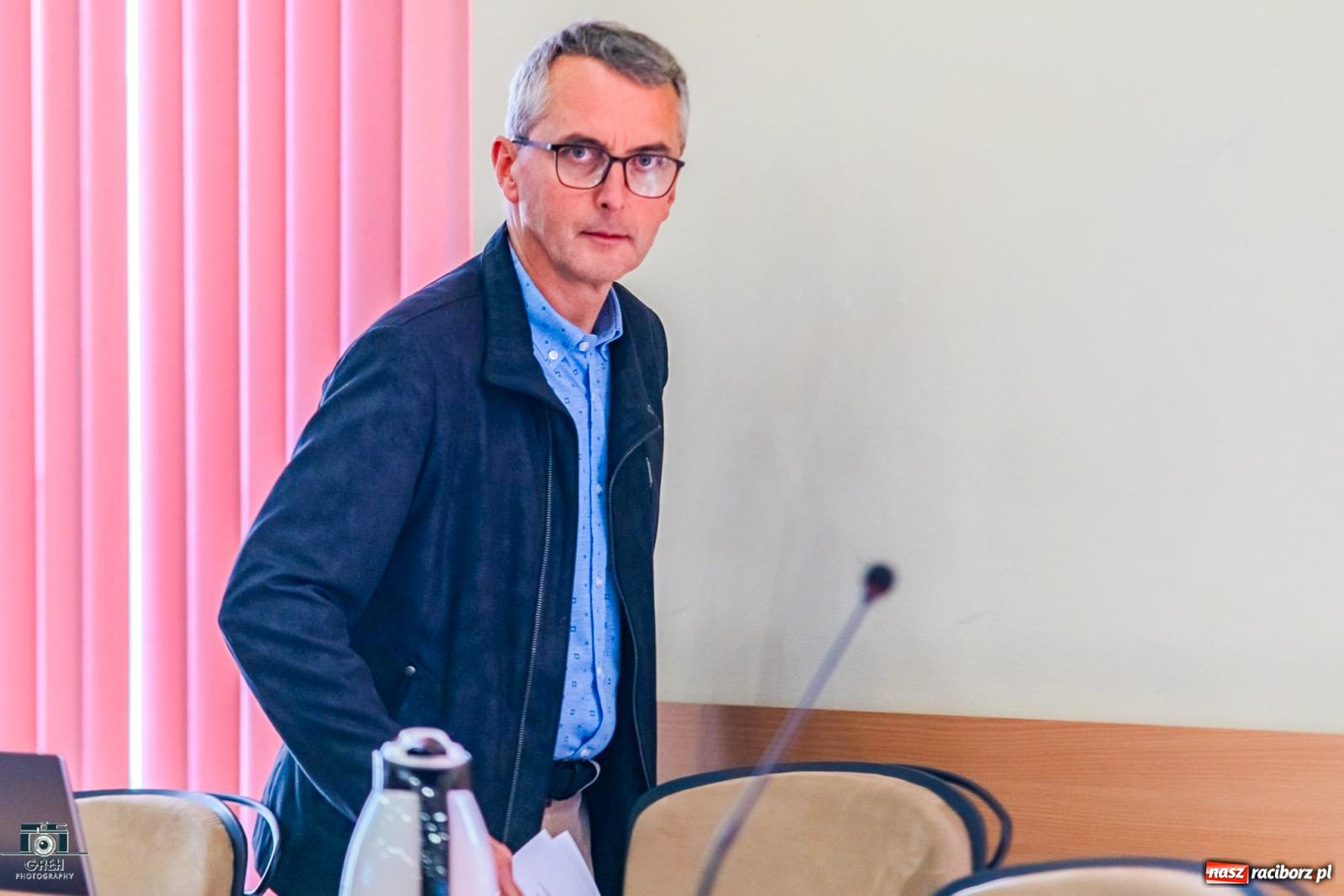 Śmieciarki pod lupą radnego – interpelacja w sprawie odcieków na ulicach Raciborza