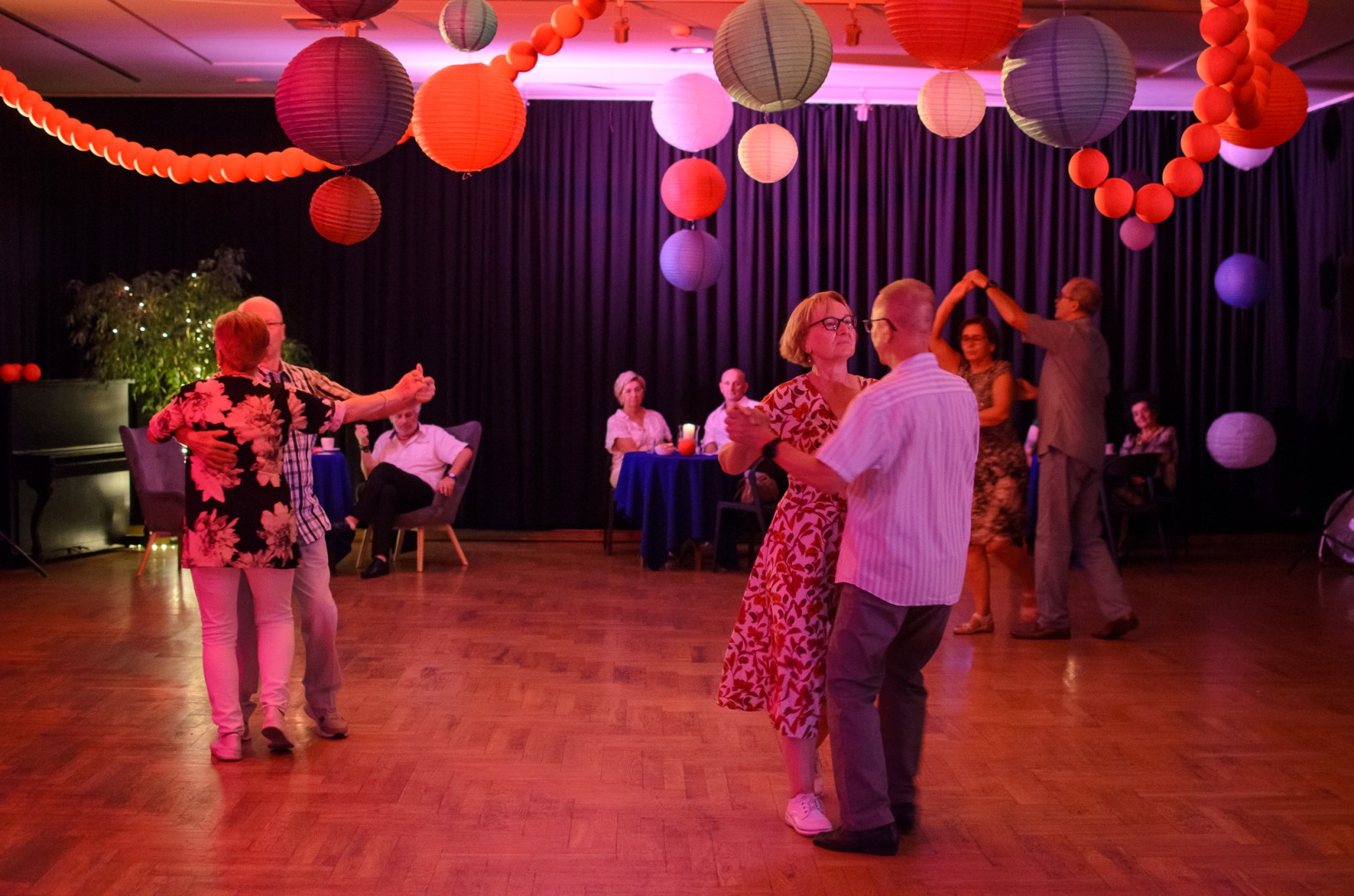 Fajfy jak za dawnych lat! Tak się bawią seniorzy z Raciborza