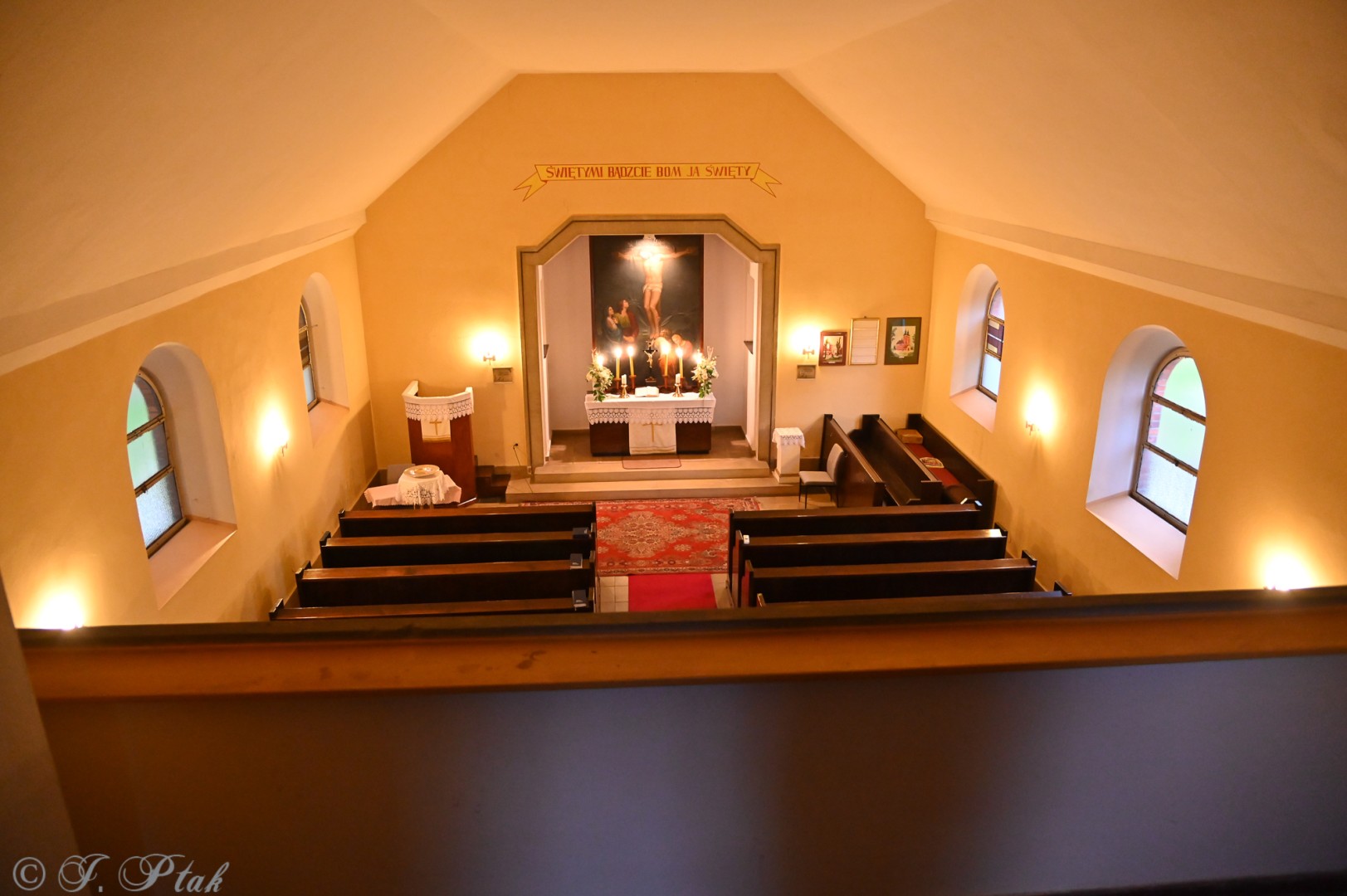 Muzyka na wzgórzu i zwiedzanie kaplicy – koncert, który obudził ciszę cmentarza ewangelickiego w Raciborzu