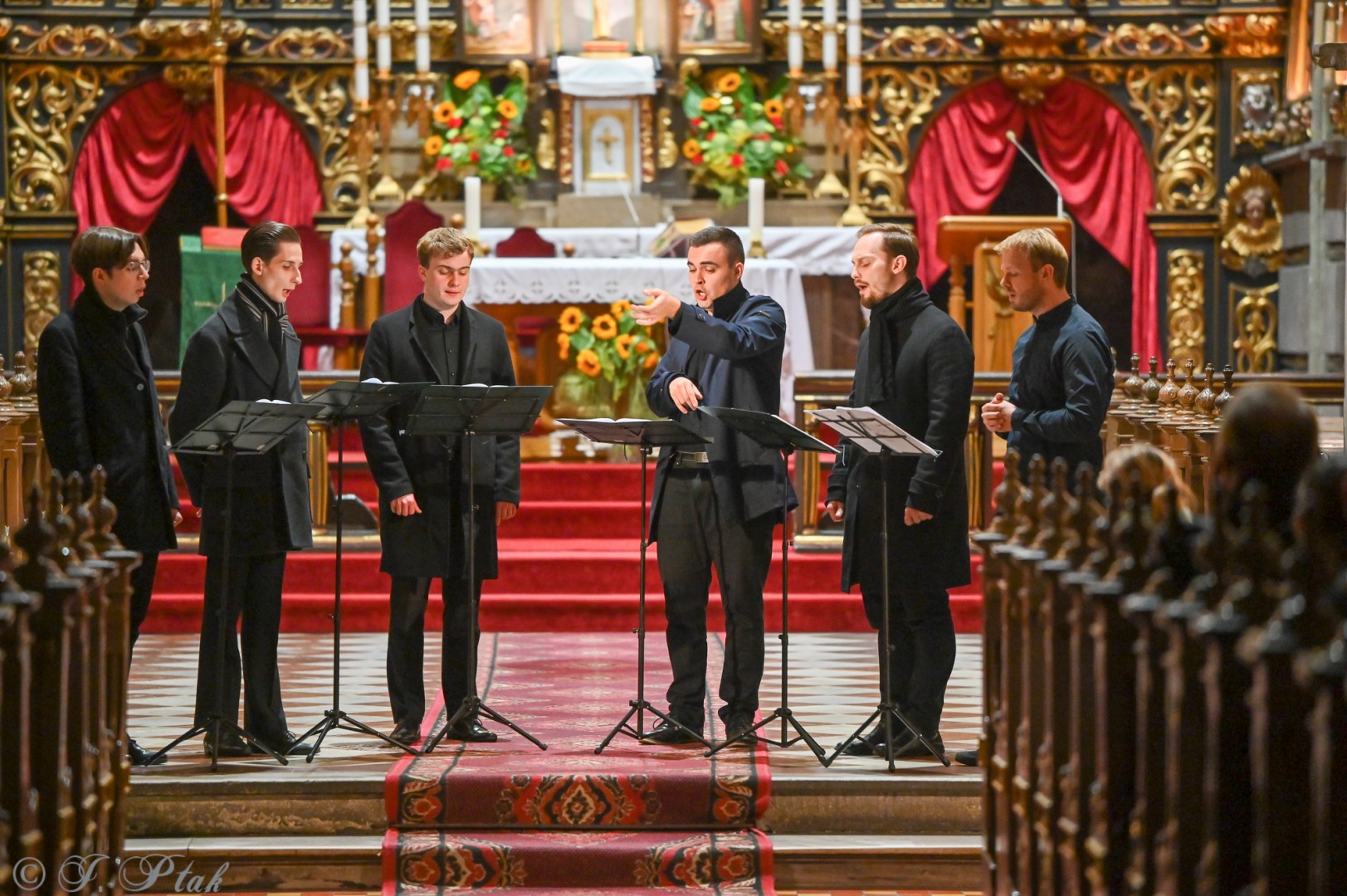 Chorał gregoriański w raciborskiej farze. Trwa XIX Międzynarodowy Festiwal Twórczości Religijnej