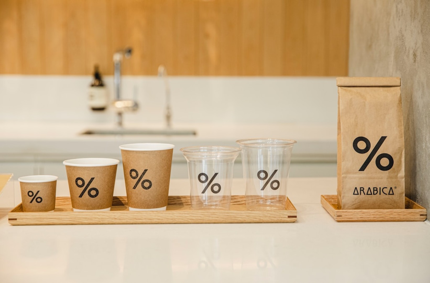 Jaka jest różnica pomiędzy dźwigiem, a żurawiem?