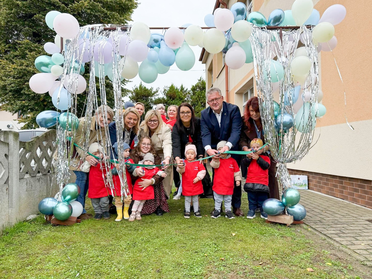 Nowe place zabaw w Tworkowie dla najmłodszych