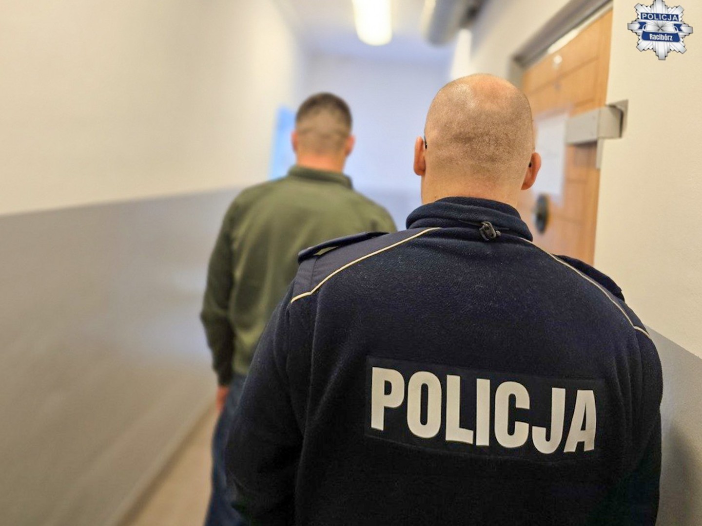 Awantura na ulicy Pracy w Raciborzu. 26-latek uderzył mężczyznę i stanie przed sądem