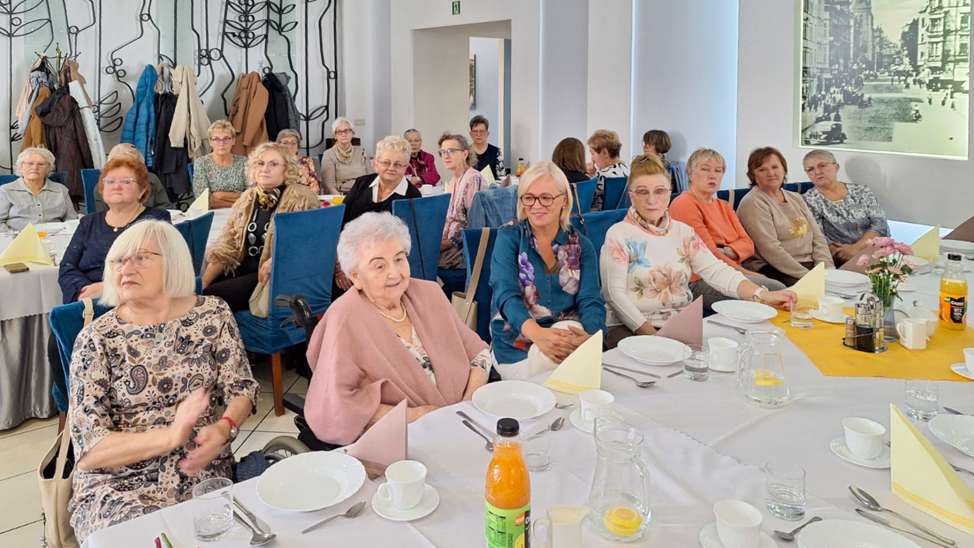 ZNP. Nauczyciele seniorzy spotkali się w Raciborskiej