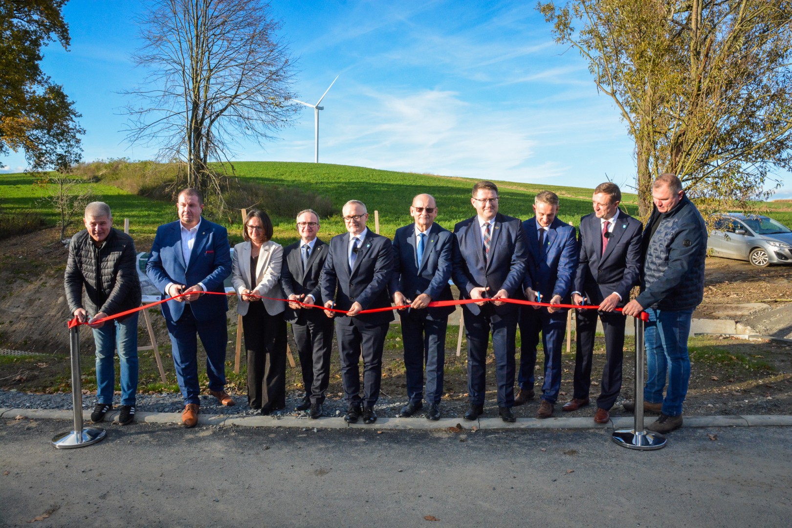 W Pawłowie oddano do użytku zbiorniki retencyjne. Mają zapobiec podtopieniom wsi [FOTO i WIDEO]