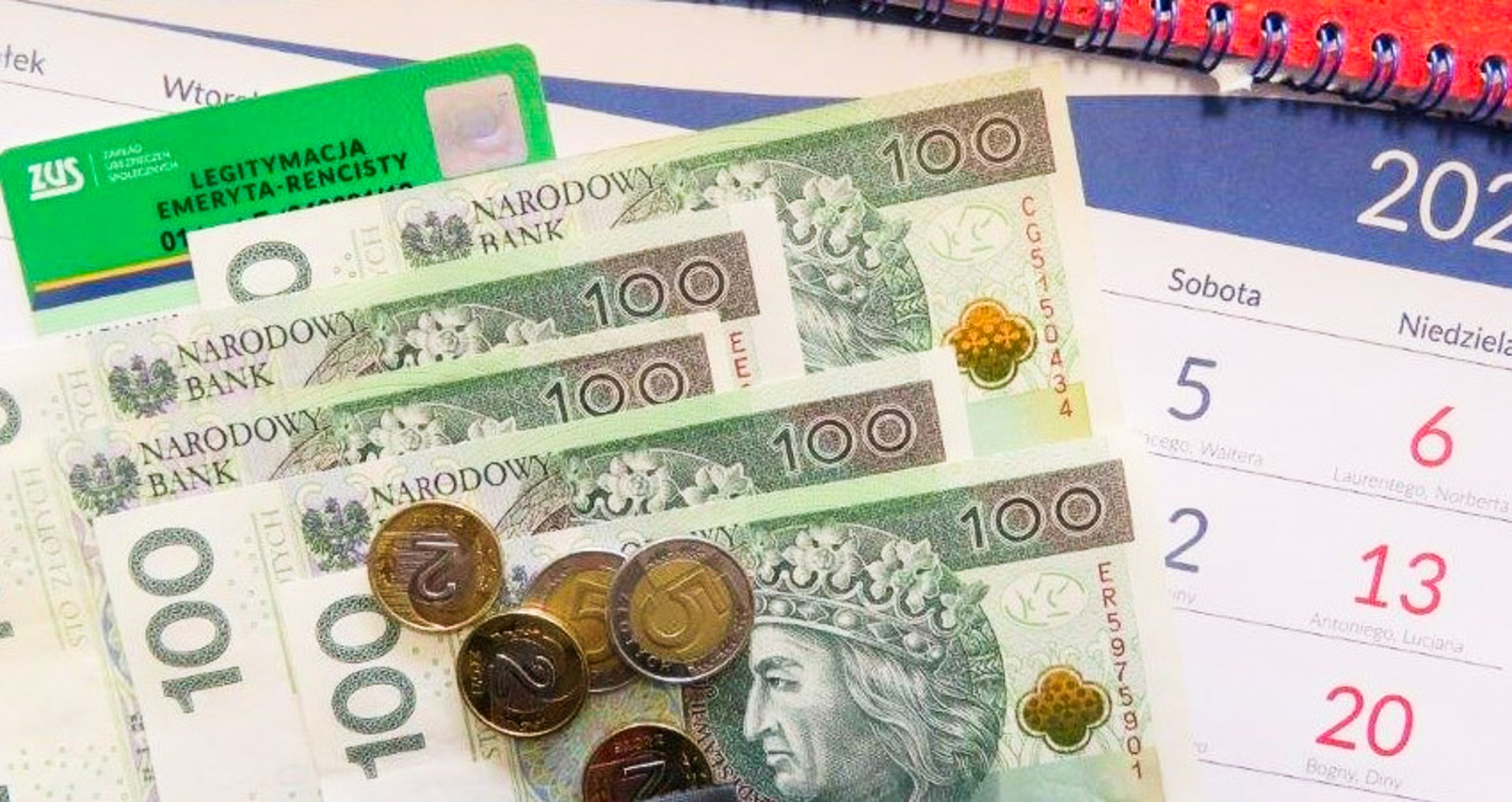 W grudniu ZUS wypłaci wcześniej świadczenia. Kto dostanie emeryturę lub rentę przed świętami?