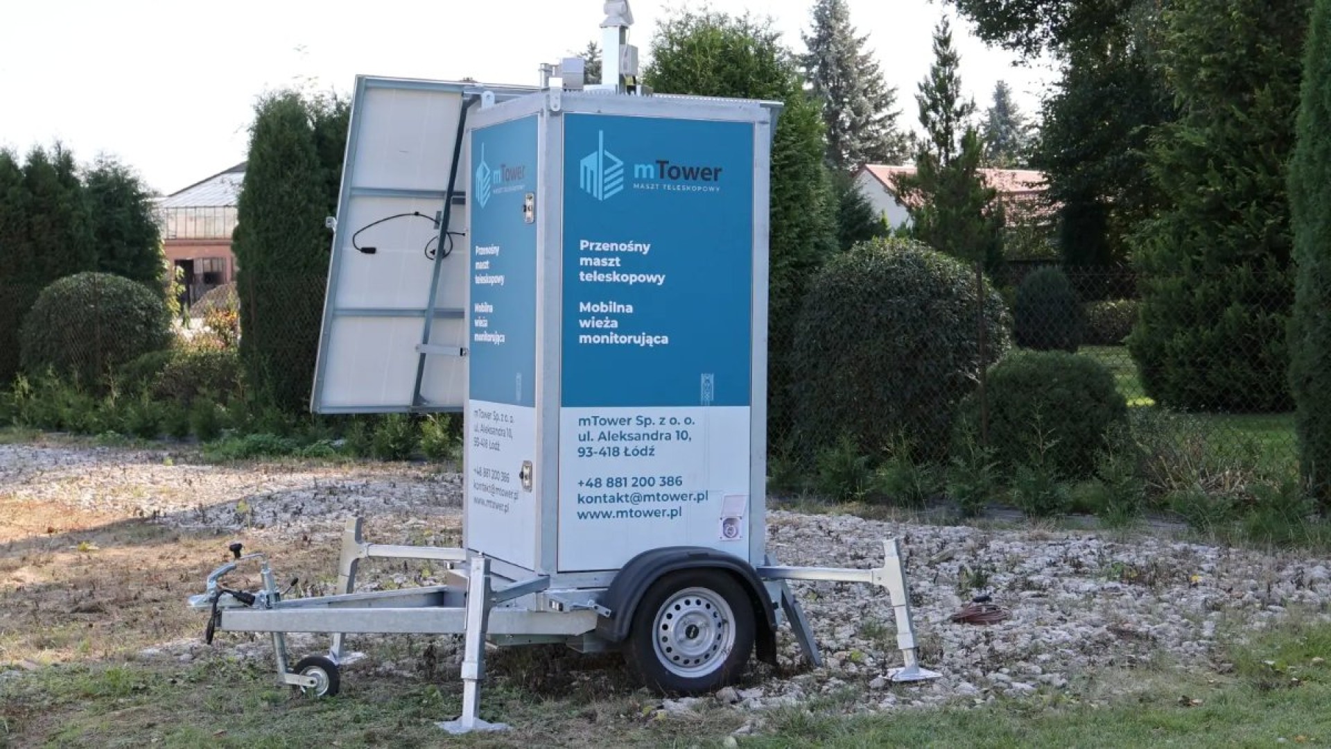 Mobilna wieża z masztem teleskopowym – kompleksowy przewodnik po nowoczesnych systemach monitoringu