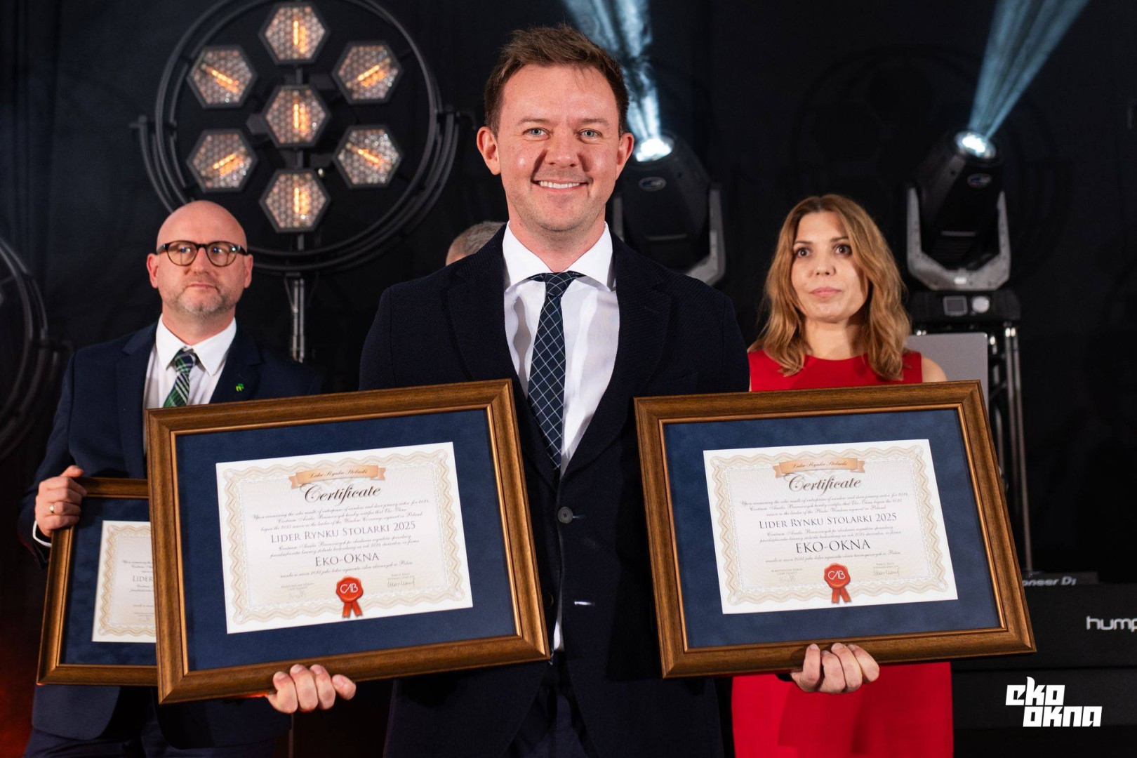 Eko-Okna z nagrodami, ale rynek wciąż trudny. Branża stolarki na zakręcie