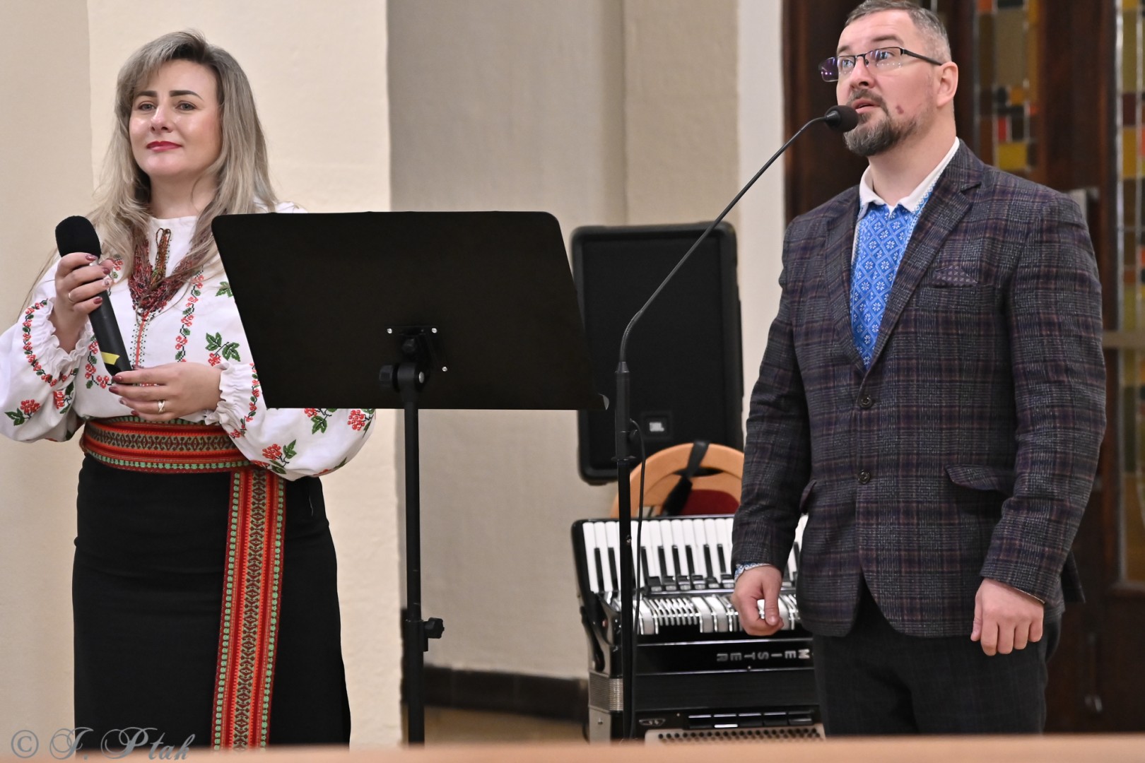 Muzyka, która łączy serca – zespół Topolany z Ukrainy w raciborskim Kościele NSPJ