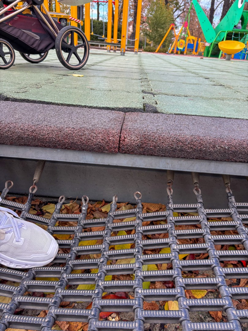 List do redakcji: Zaniedbany plac zabaw przy parku Jordanowskim