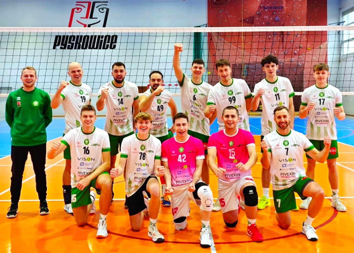 Siatkówka: Wyprawa do Pyskowic zakończona w dobrych humorach