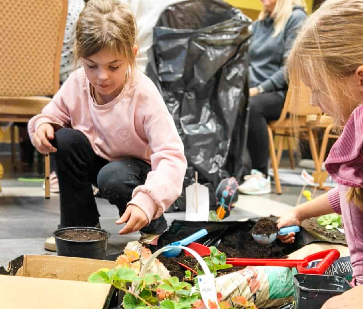 Finał projektu Zielona Baza w Górkach Śląskich przyciągnął dzieci i mieszkańców sołectwa