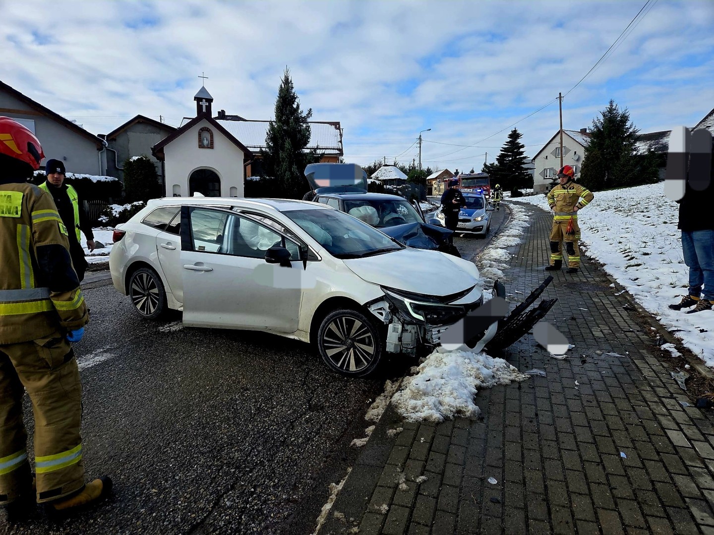 Groźne zdarzenie drogowe w Grzegorzowicach