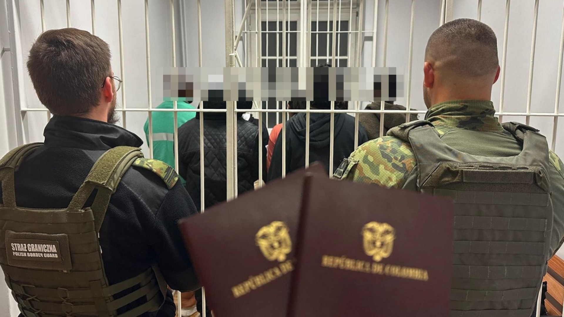 Ponad 1200 osób skontrolowanych pod kątem legalności pobytu. Ponad 400 osób otrzymało decyzje zobowiązujące do powrotu