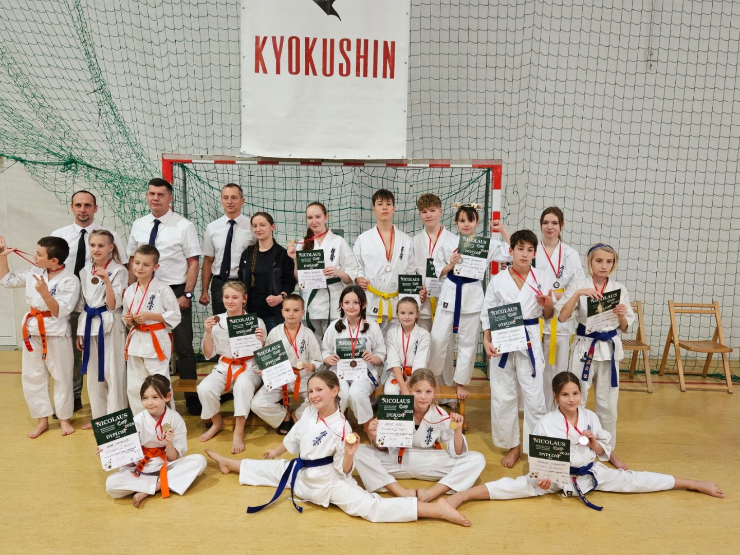 Worek medali raciborskich karateków