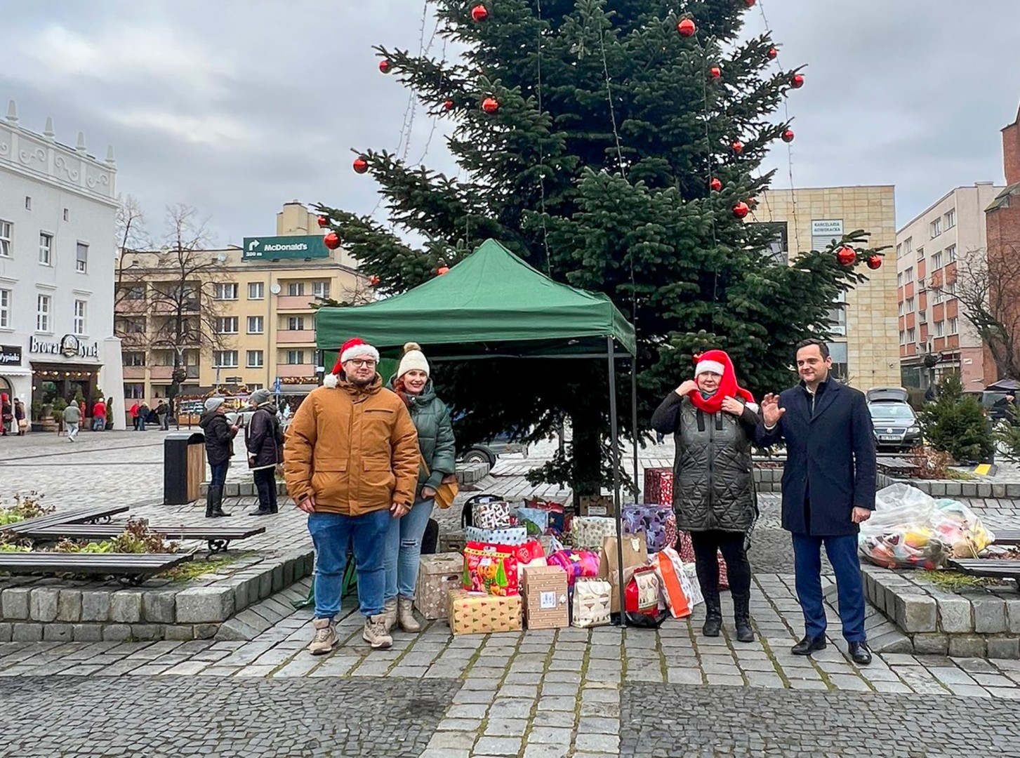 Podaj Prezent po raz dziesiąty na raciborskim rynku