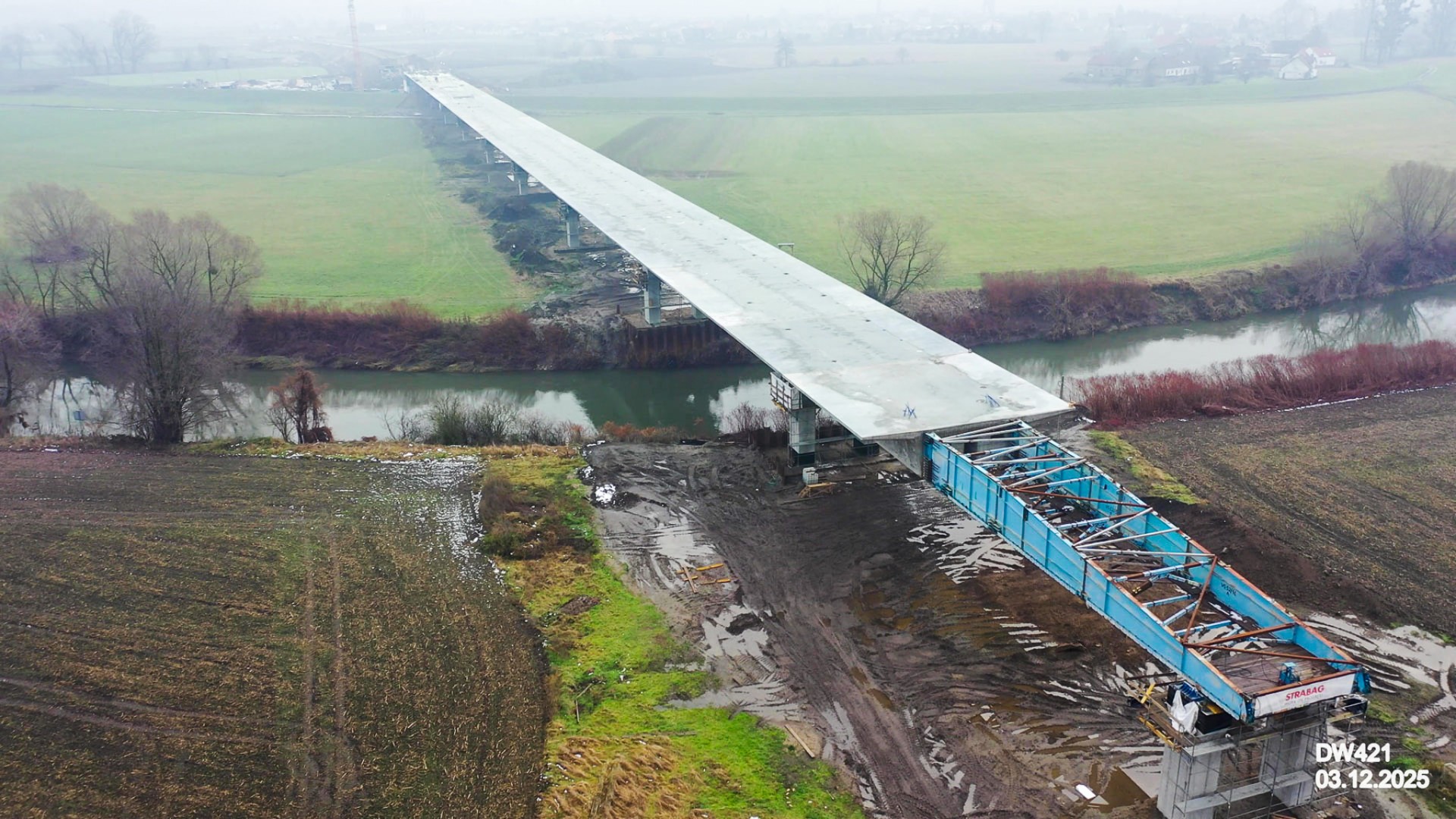 Budowa nowego mostu na Odrze wchodzi w kluczową fazę [FOTO]