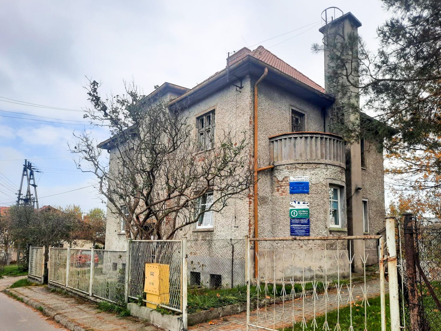 Co dalej z budynkiem dawnego ośrodka zdrowia w Markowicach? Miasto czeka na partnera medycznego