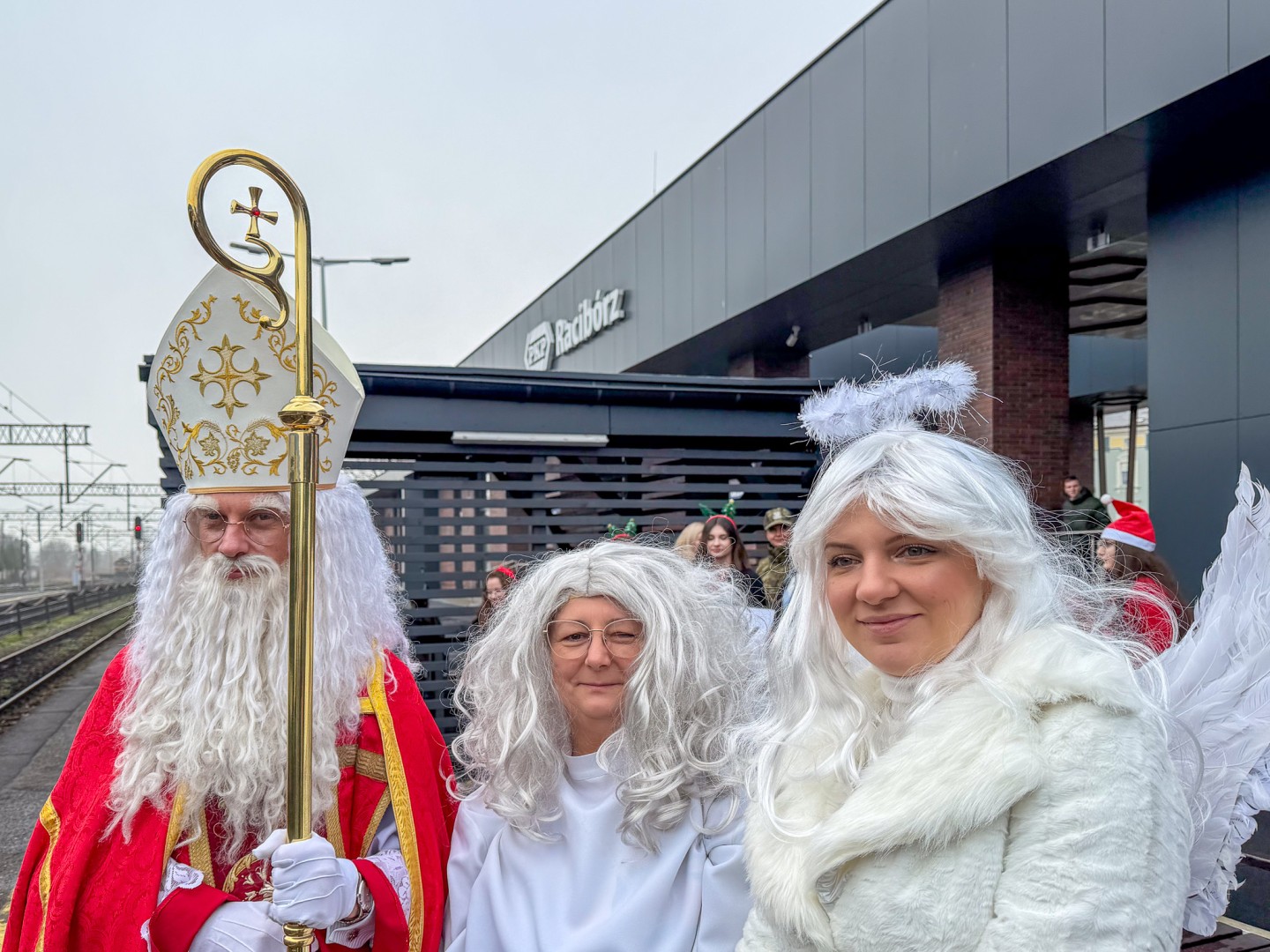 Pociąg Świątecznych Marzeń Kolei Śląskich zawitał do Raciborza