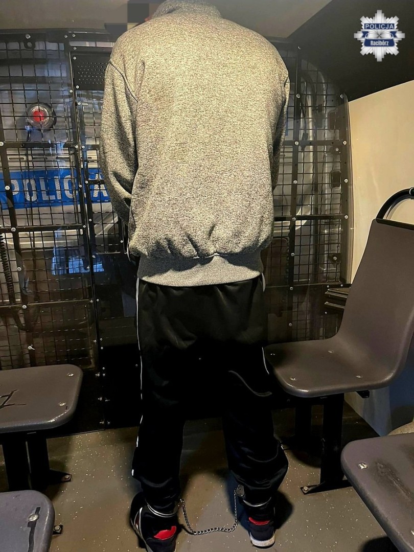 Poszukiwany listem gończym ukrył się w... kurniku