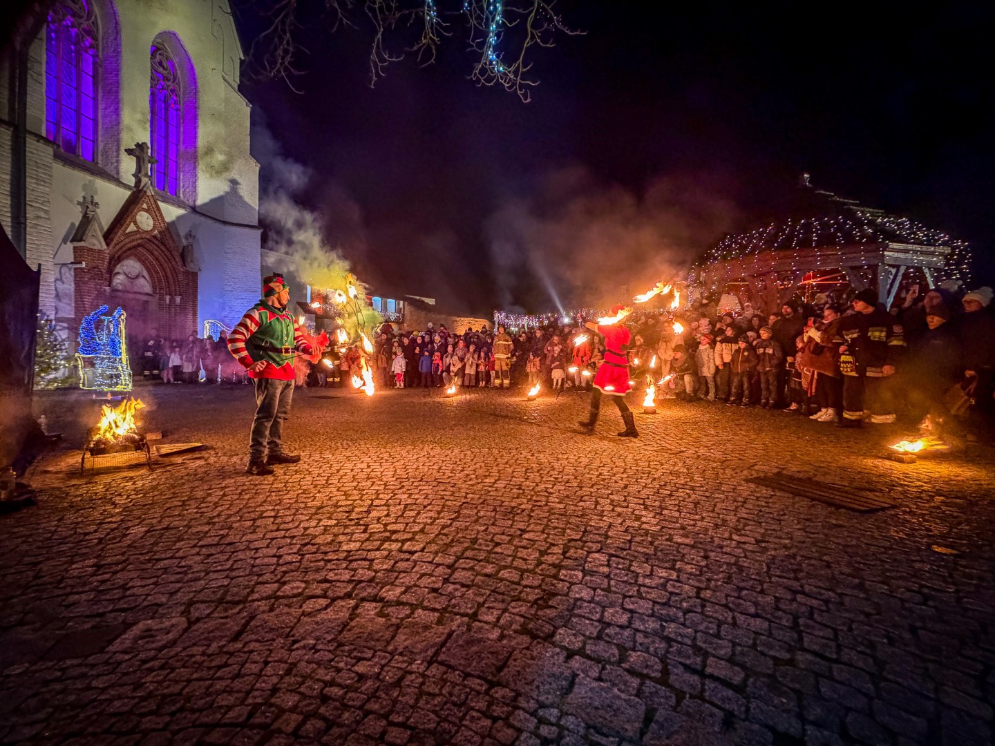 Prawdziwe oblężenie Zamku Piastowskiego. Bajkowy Zamek 2025 zakończony z rozmachem [FOTO i WIDEO]