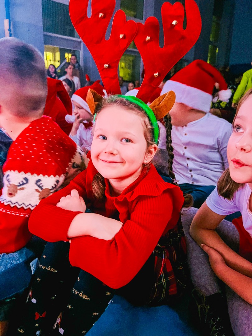 Świąteczny Kiermasz w Szkole Podstawowej nr 13 [FOTO]