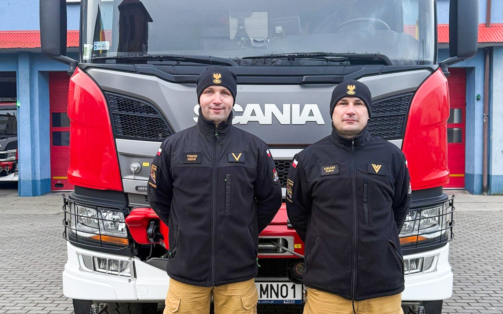 Strażacy pomagają także po służbie – szybka reakcja w Raciborzu i Pogrzebieniu