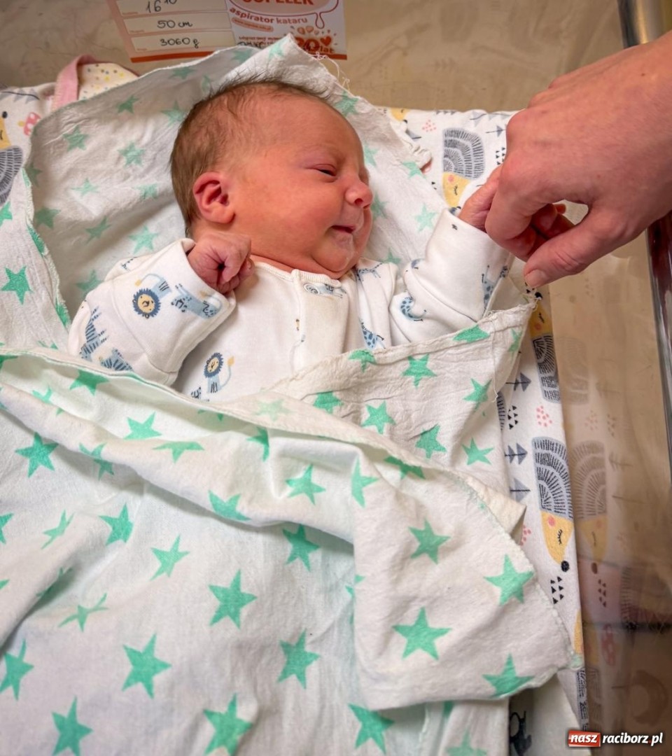 Hania i Antoś to najczęściej wybierane imiona w raciborskim USC w 2025 r. Podano najnowsze statystyki demograficzne