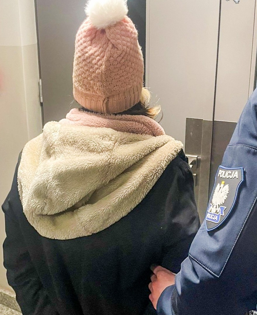 Przywłaszczyła kartę i płaciła nią zbliżeniowo