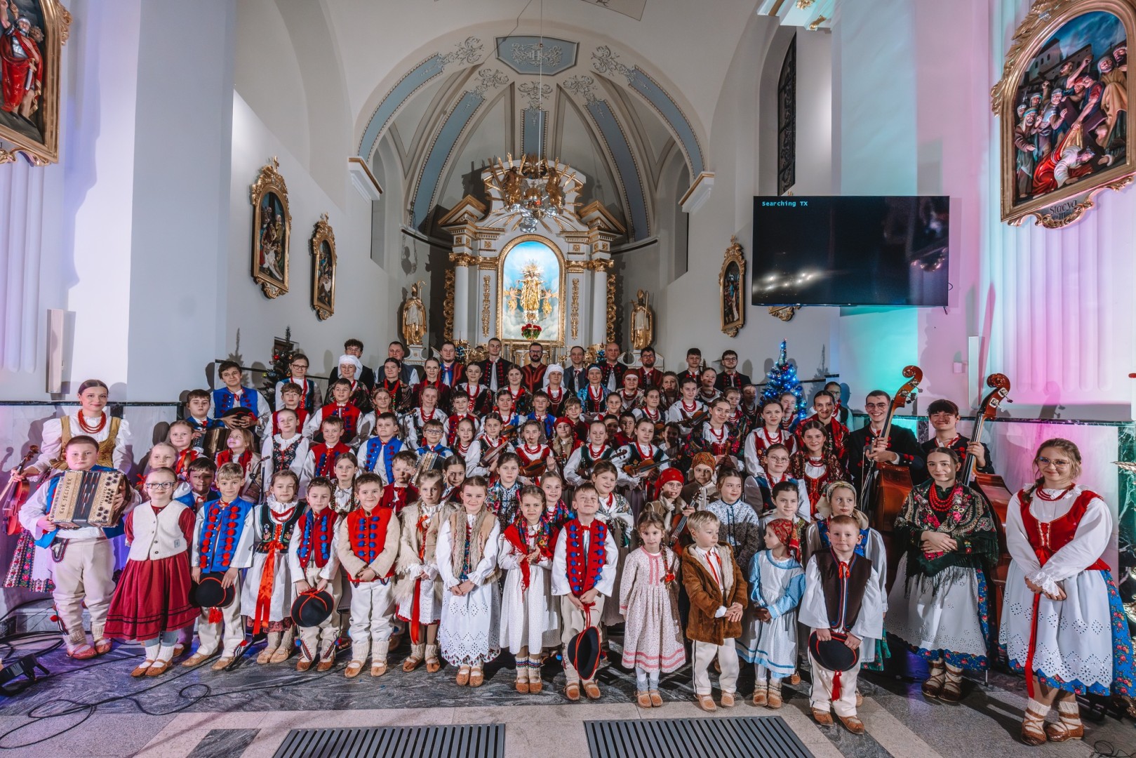 Gminny Przegląd Kolęd w Pietrowicach Wielkich z góralami z Milówki