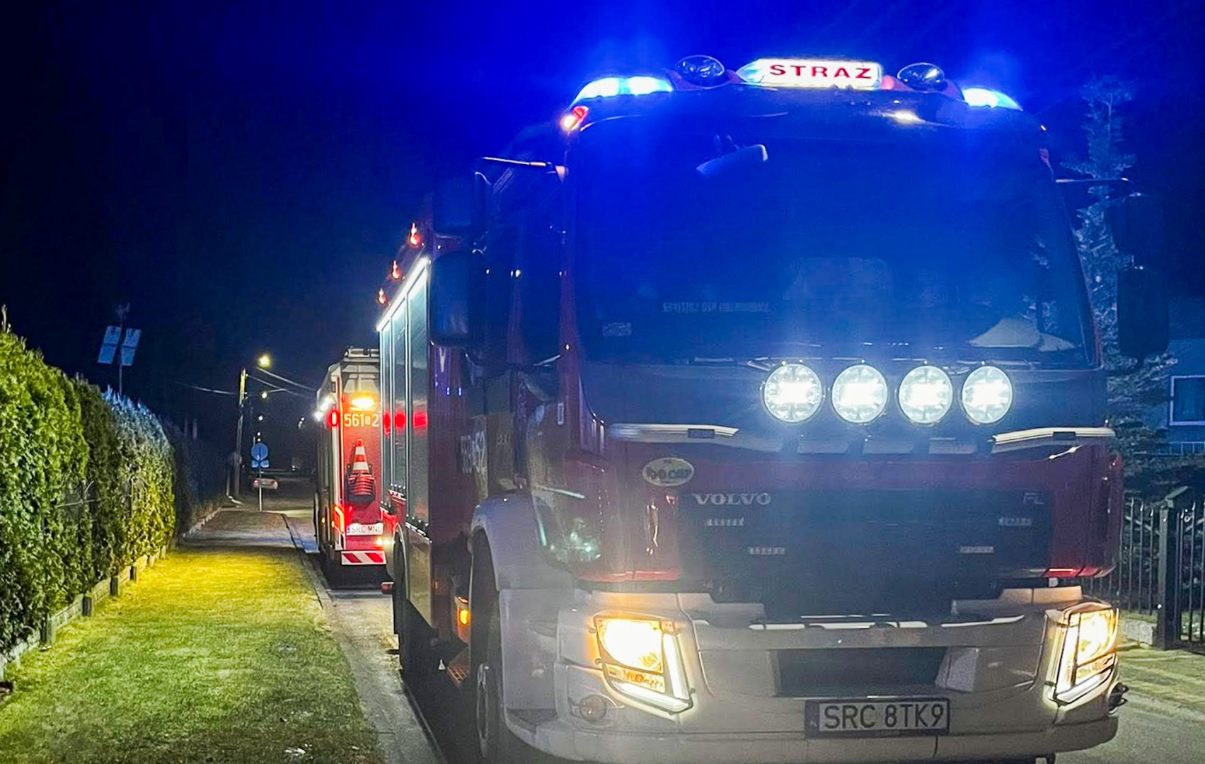 Ciało w mieszkaniu i nocna walka o zdrowie mieszkańca. Strażacy interweniowali w Raciborzu i Borucinie