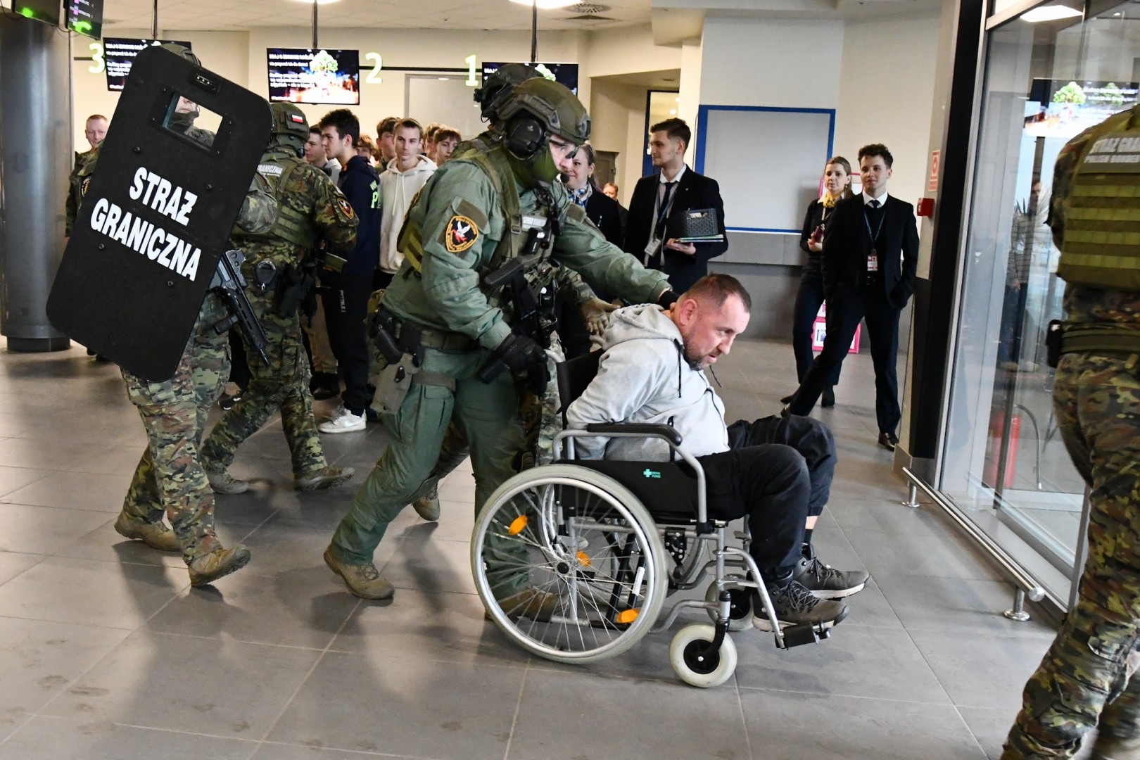 Kolejne szkolenie taktyczne z zakresu Działań interwencyjnych na lotnisku w Katowicach