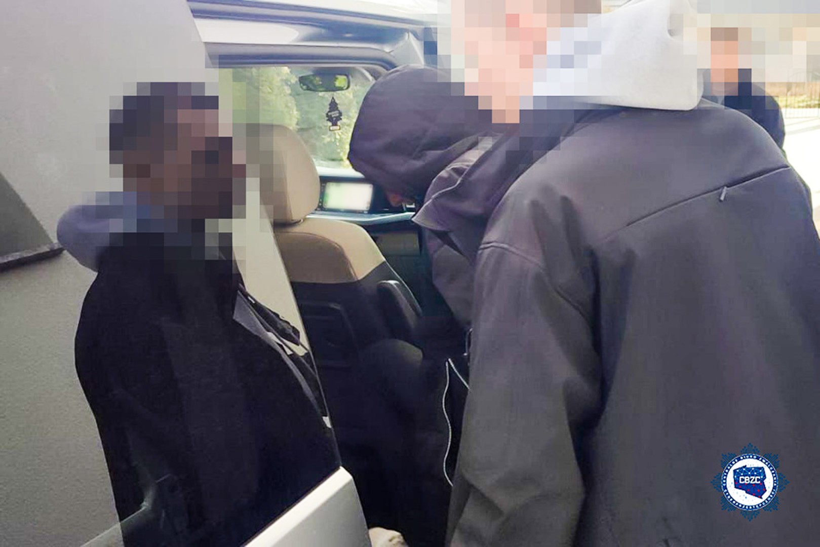 Centralne Biuro Zwalczania Cyberprzestępczości zatrzymało 20-latka z Powiatu Raciborskiego. Atakował strony z całego świata