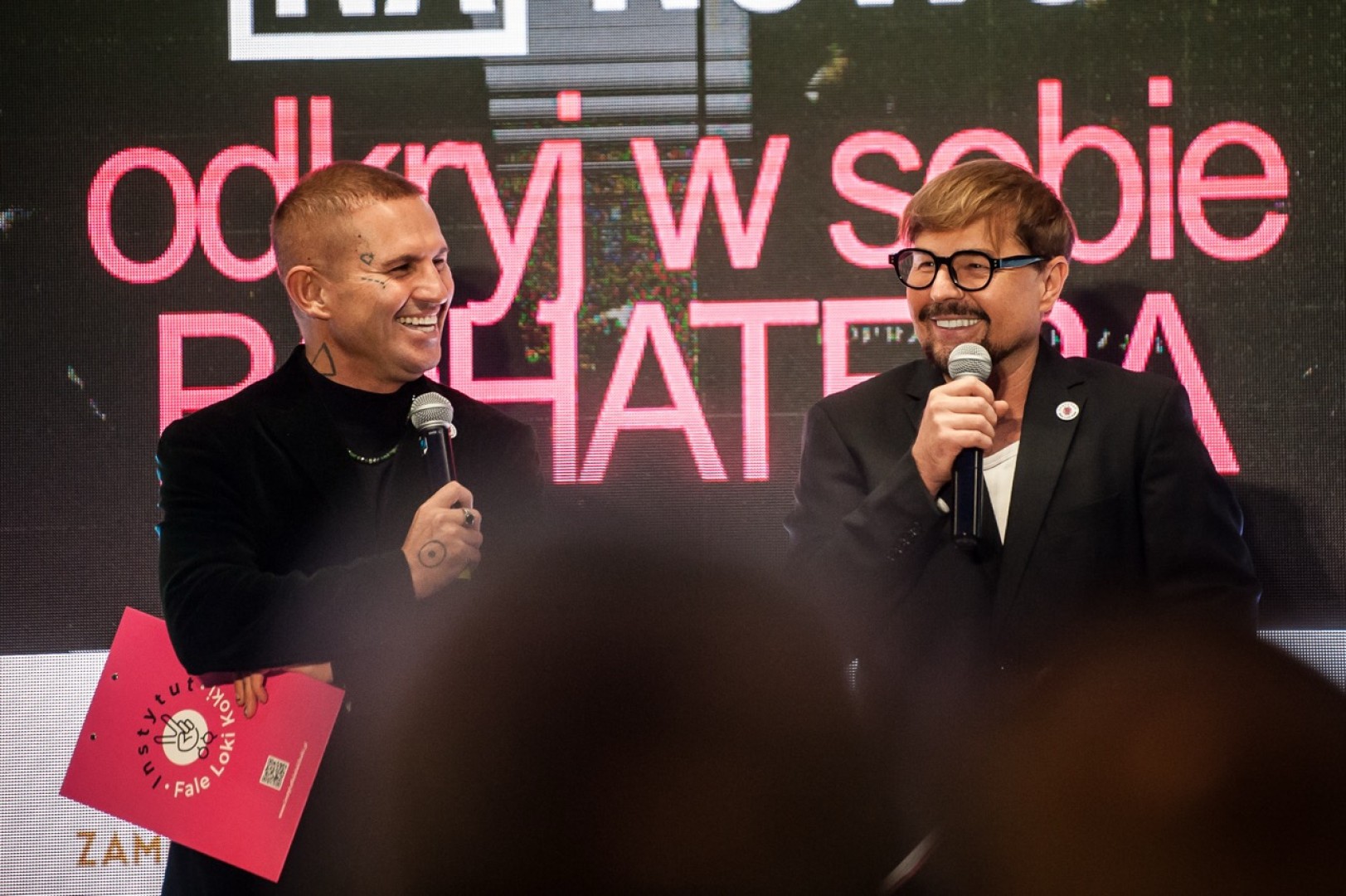 Nożyczki zamiast przeszłości. Wielki finał Operacji: Resocjalizacja na Zamku Piastowskim