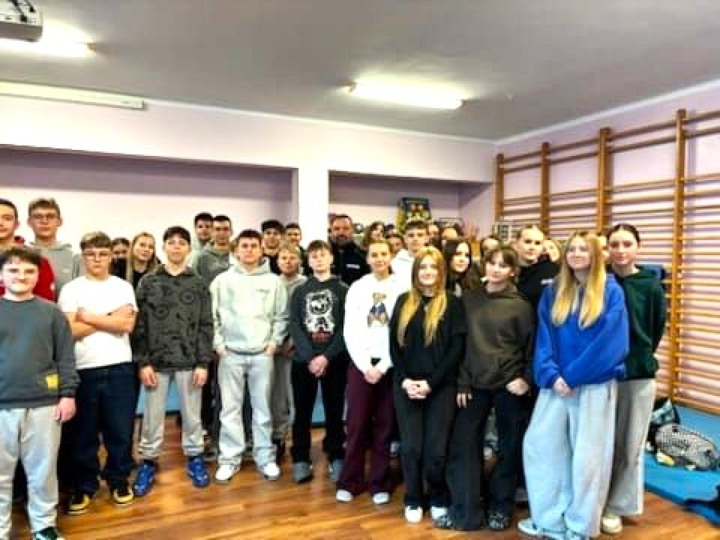 Profilaktyczne spotkanie z uczniami Osiemnastki