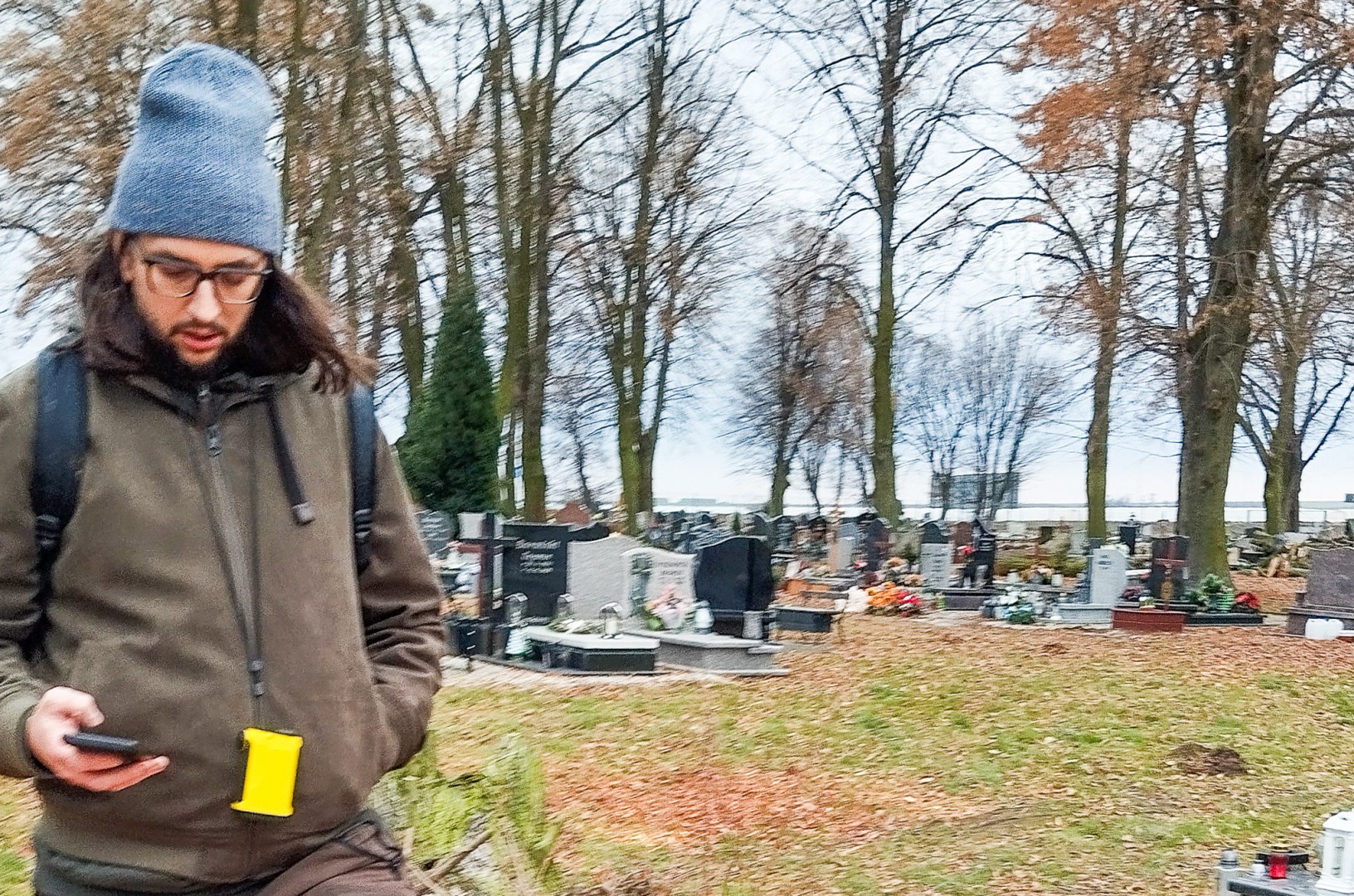 Kompromis w sprawie wycinki na cmentarzu przy Głubczyckiej. Zniknie 11 lip, będą nowe nasadzenia