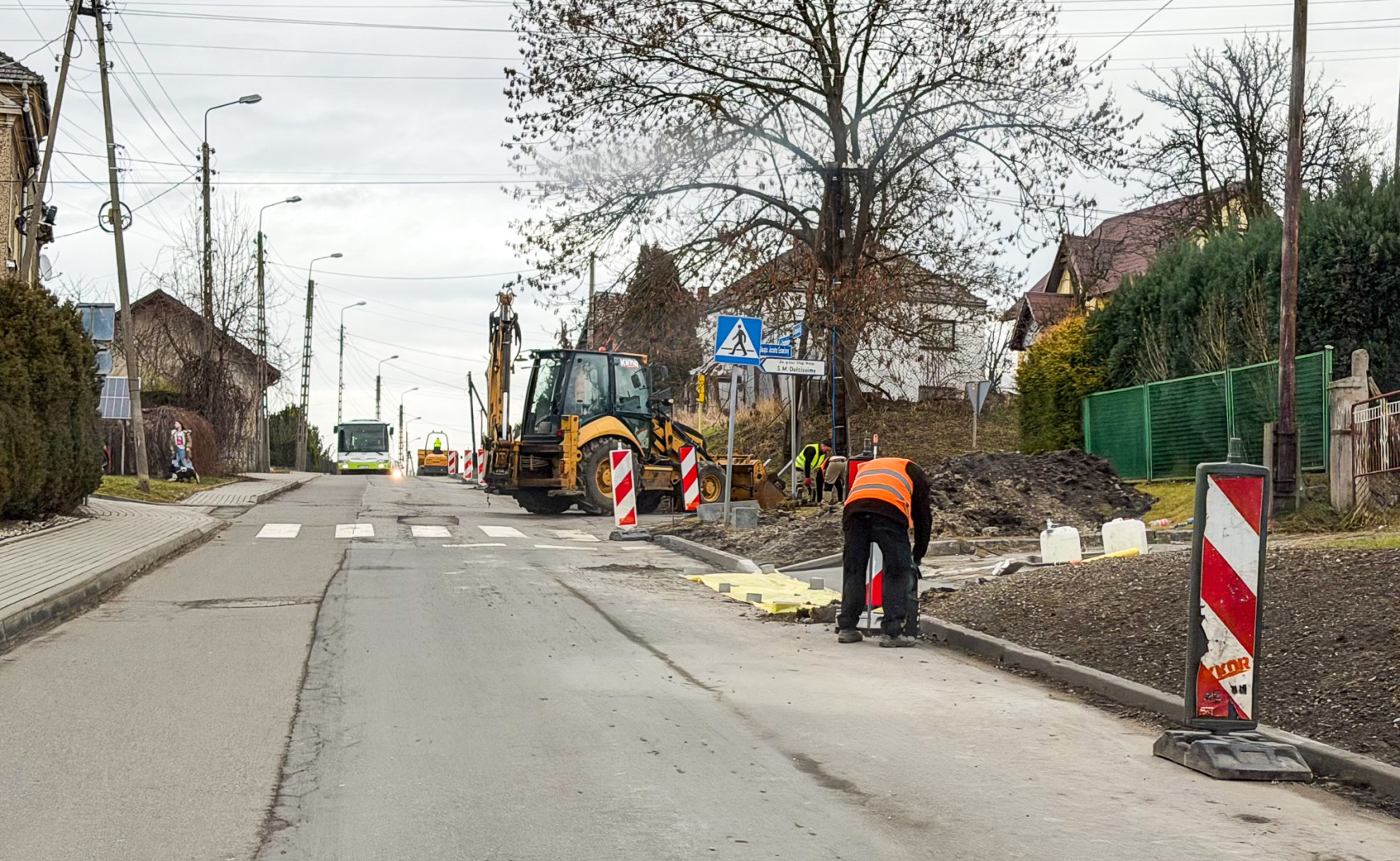 Ruszył remont ul. Pogrzebieńskiej w Raciborzu i ul. Brzezkiej w Pogrzebieniu