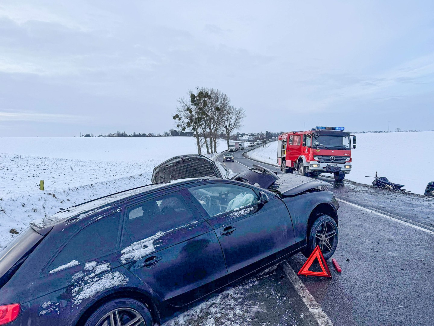Poważny wypadek na DK45 pod Polską Cerekwią. W zdarzeniu uczestniczył mieszkaniec Raciborza
