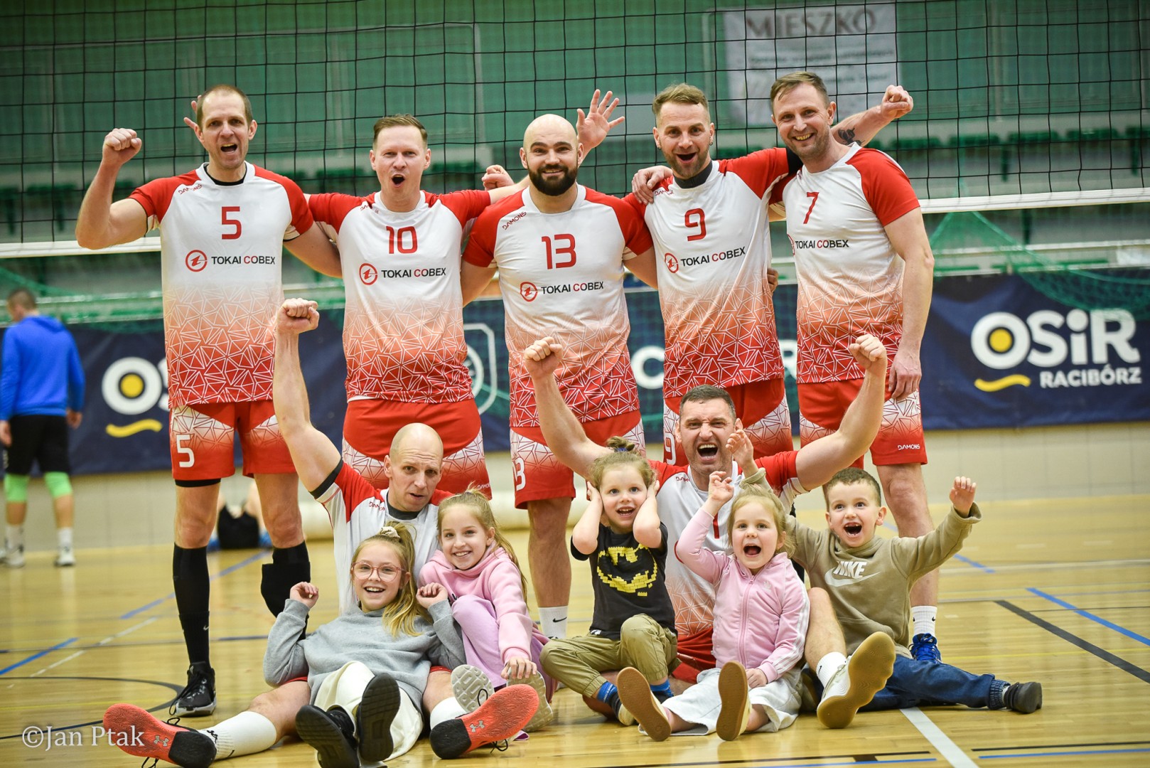 Tokai Cobex najlepszy w XIII Turnieju Siatkarskim Zakładów Pracy i Służb Mundurowych w Raciborzu