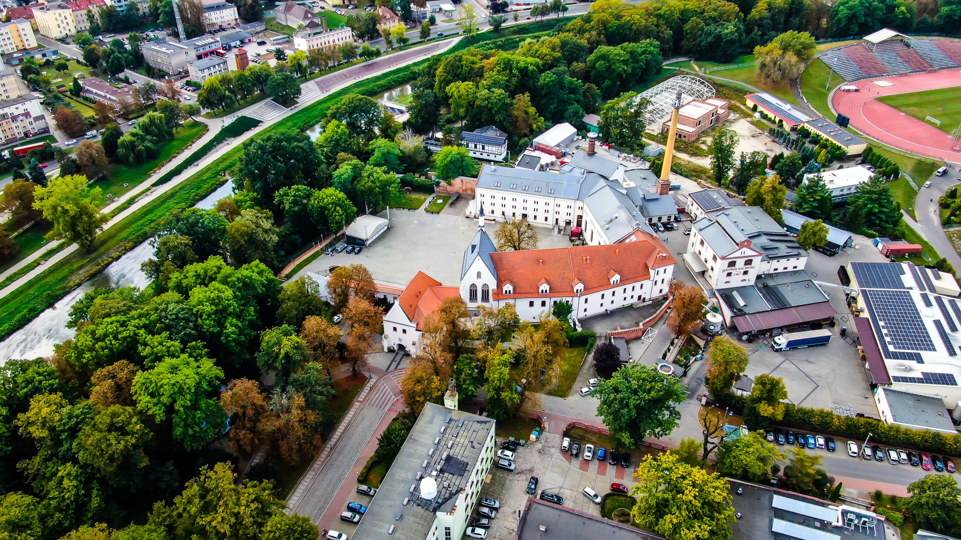 Konkurs Młodzi dla klimatu – projekt ogródka deszczowego pod zamkiem w Raciborzu