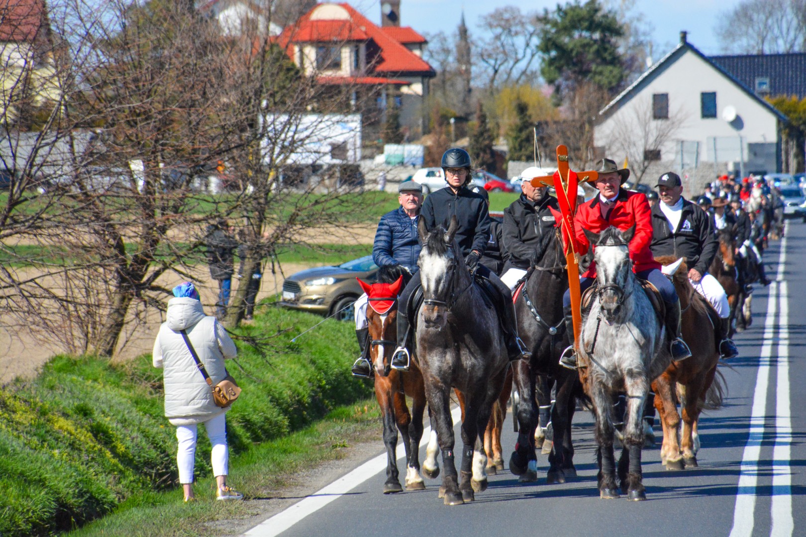 Racibórz-Sudół: wielkanocna procesja konna z tradycją i modlitwą o urodzaj
