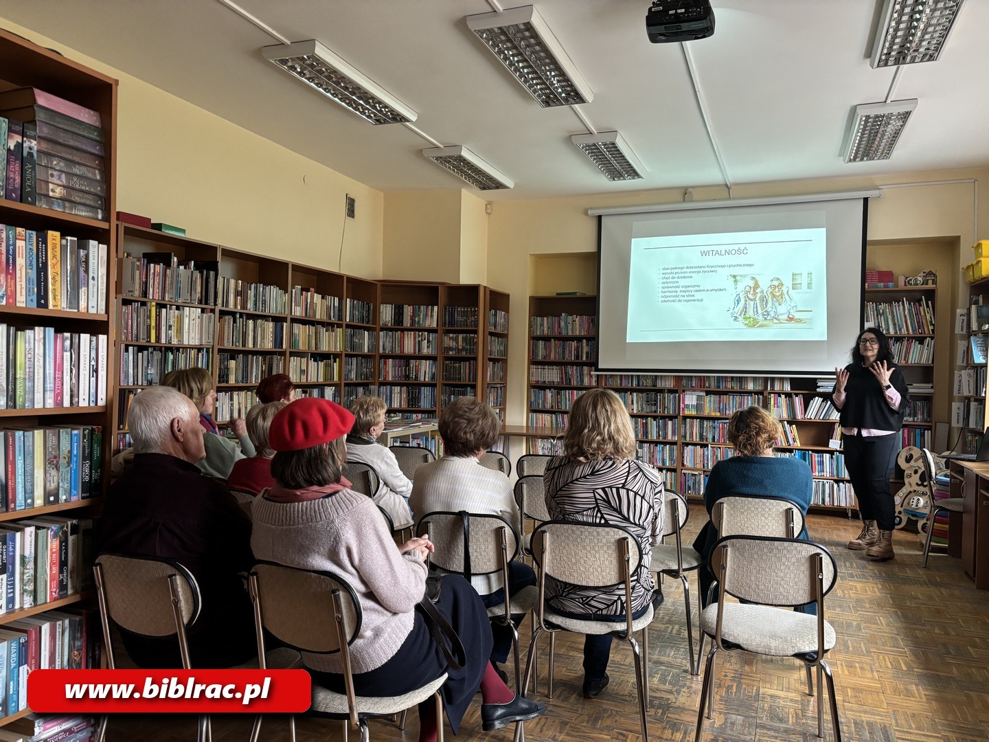 Witalność Seniora. Spotkanie z Magdaleną Kopel w bibliotece w Ocicach