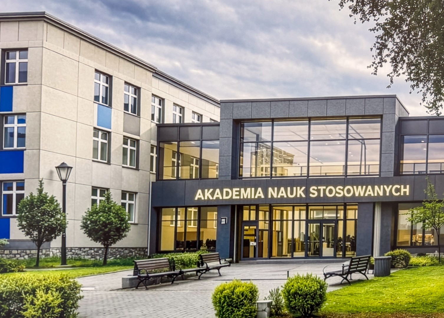 Srebrne gody raciborskiej uczelni. ANS to mocny punkt na mapie Raciborza