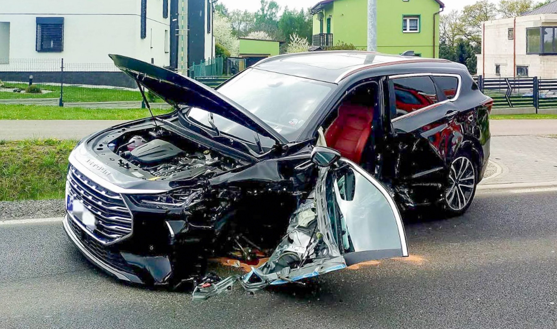 Wypadek w Kornowacu. Droga zablokowana, ranny przetransportowany śmigłowcem LPR
