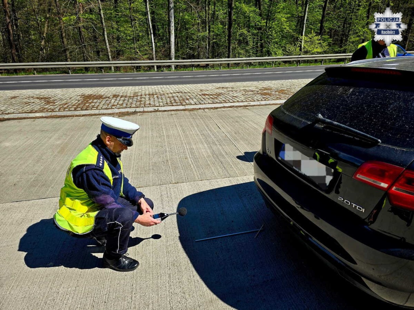 Policja sprawdza hałas pojazdów w Raciborzu. Nowy sprzęt w użyciu